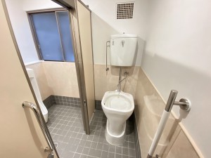 名古屋市　港区　A様工場　男子トイレ改装工事