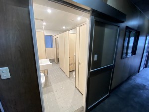 名古屋市　港区　A様工場　男子トイレ改装工事
