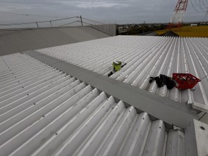 西尾市　M工場　雨漏れ修繕工事